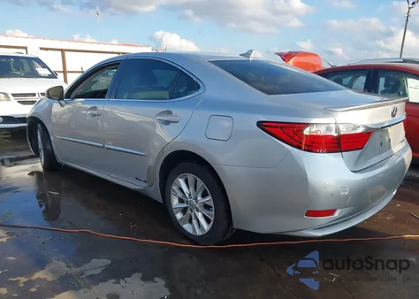 2014 Lexus Es 300H z USA, uszkodzony, nr VIN JTHBW1GG0E2047989